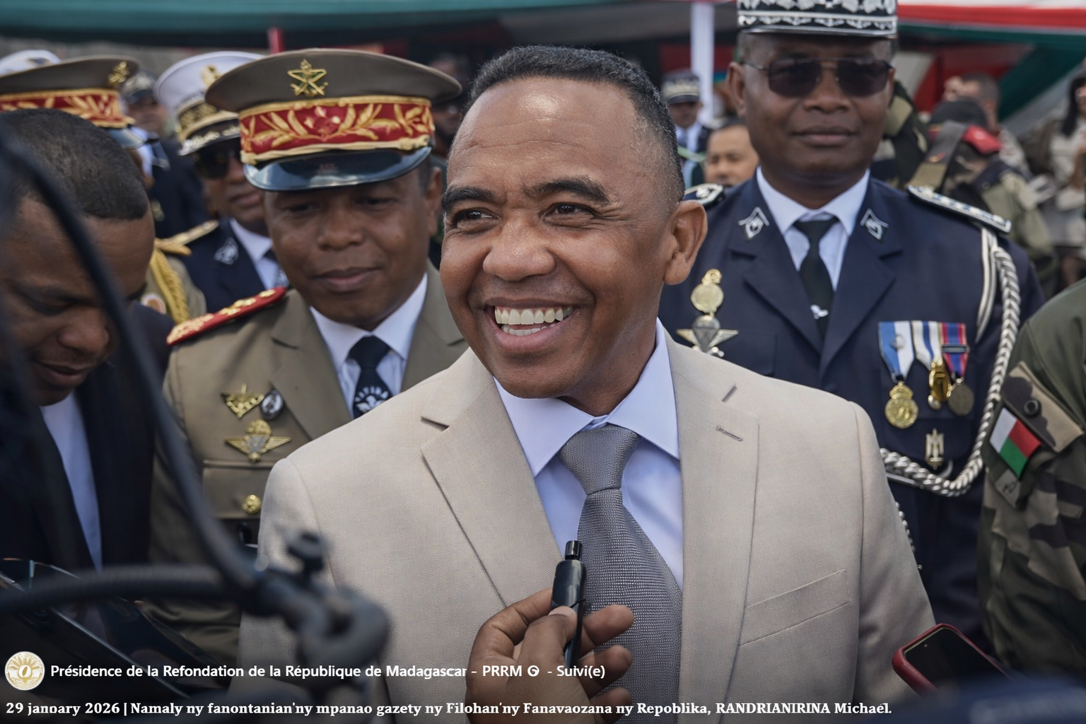 Journalisme et réseaux sociaux à Madagascar : entre rumeurs, information vérifiée et travail de terrain